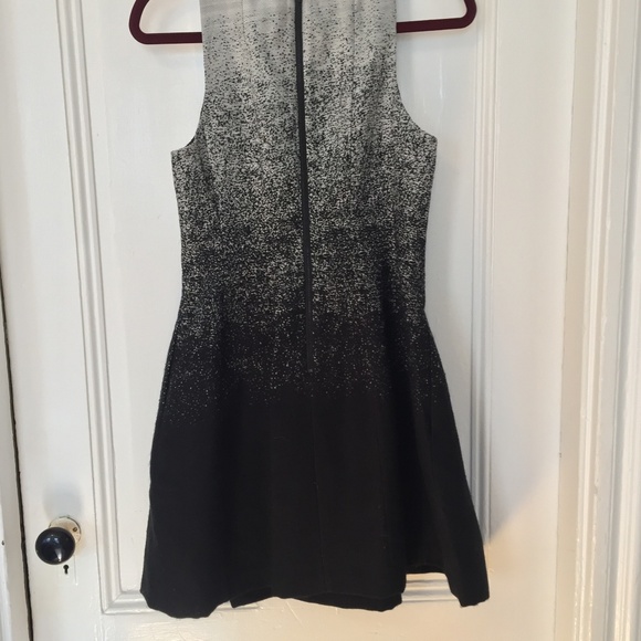 AX Armani Exchange Wool Ombre Fit&Flare Dress Sz 6 - Picture 5 of 5